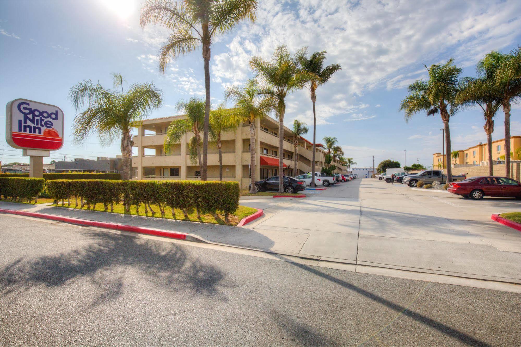 Comfort Inn Sea World Area San Diego Exterior photo