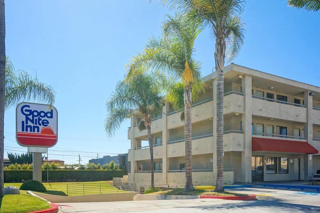 Comfort Inn Sea World Area San Diego Exterior photo